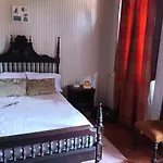 Holiday home Casa Da Vovo Ceu: Countryside Retreat With Pool Near Coimbra And Aveiro *