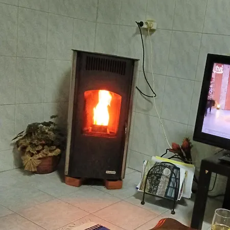 Casa Da Vovo Ceu - Gandaresa - Country House, Entre Coimbra E Aveiro, A 15 Minutos Carro Mira - Quintal Com Piscina Insuflavel Cantanhede